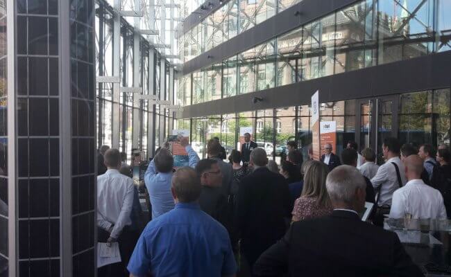crowd at the embedded world 2018